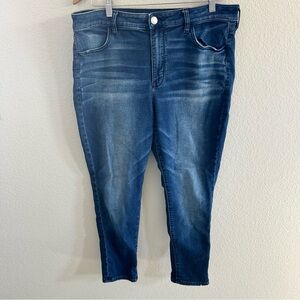 American Eagle High Rise Jegging